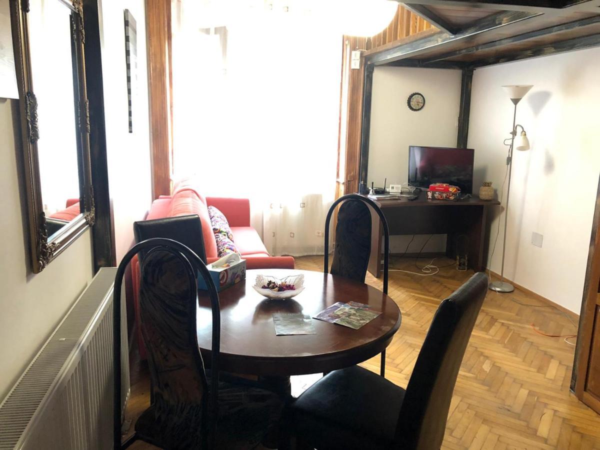 Dalina'S Art Corner Apartamento Oradea Exterior foto